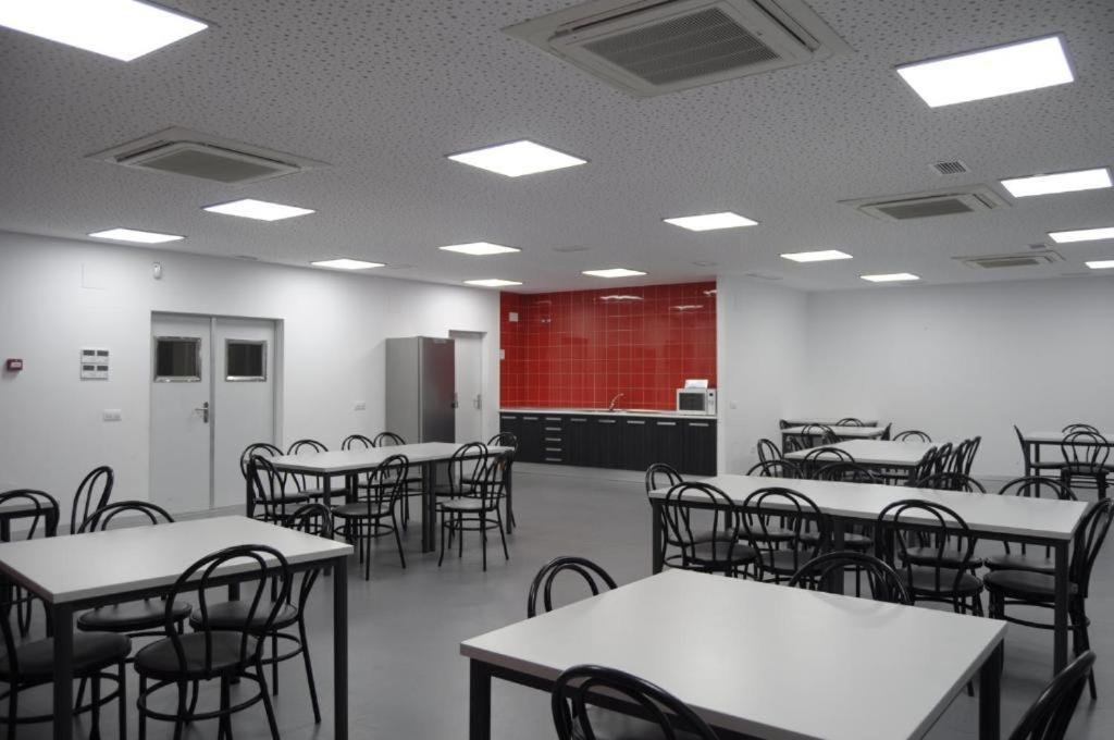 Hostel Divino Morales Arroyo de la Luz Εξωτερικό φωτογραφία