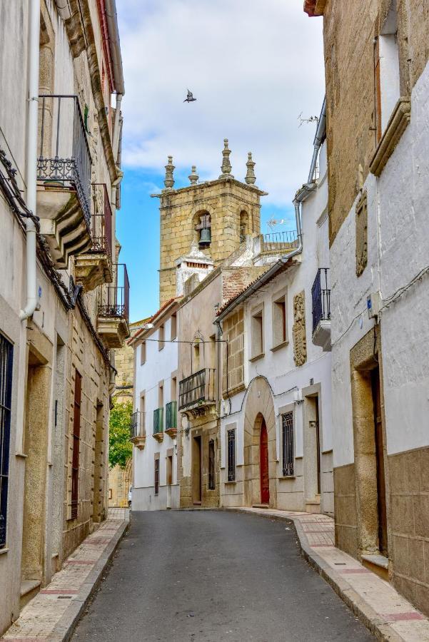 Hostel Divino Morales Arroyo de la Luz Εξωτερικό φωτογραφία